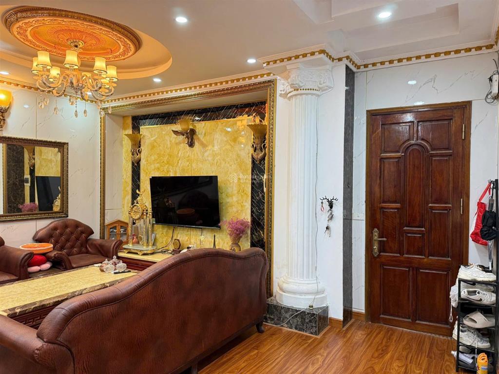 Căn hộ 2pn, 2wc, 90m2, bán tại chung cư b3 nam trung yên, giá 6,2 tỷ vnd