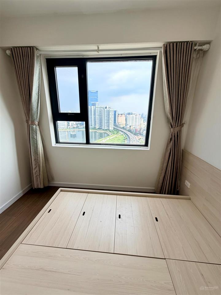 Bán cc 2pn, 2wc giá 5 tỷ, 70m2 view đẹp tại flc complex 36 phạm hùng, nam từ liêm, hà nội