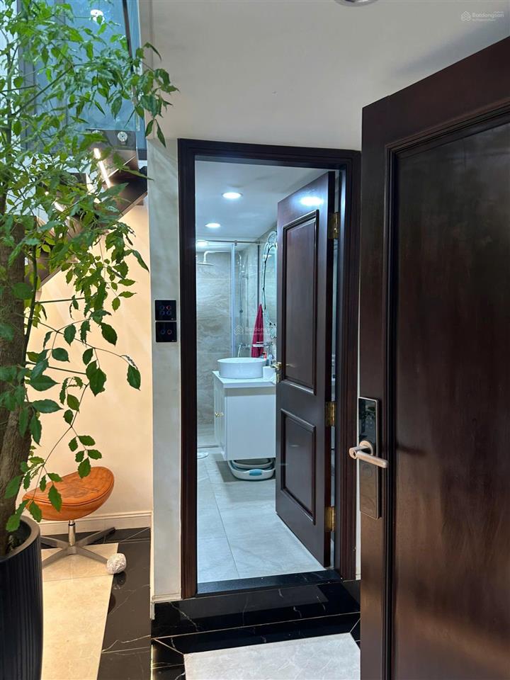 Bán căn duplex trung yên plaza. diện tích 128m2, giá 10,1 tỷ. chủ thiện chí bán
