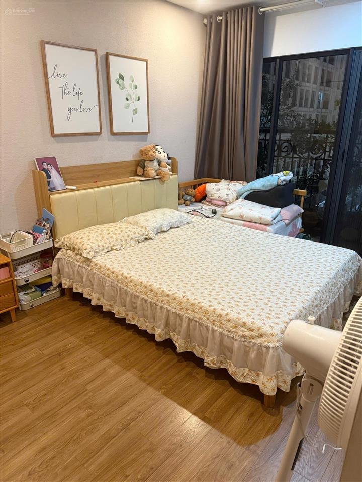 Bán căn hộ 2pn tại the emerald, 5,96 tỷ, 77,7m2, giá siêu hời, chính chủ