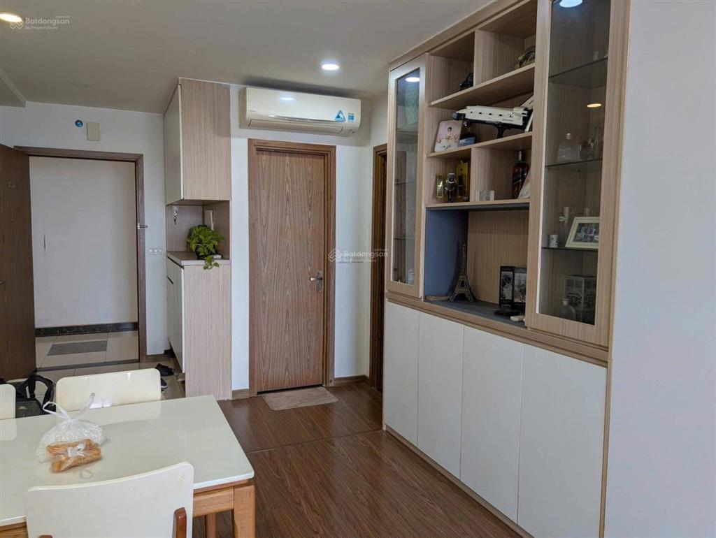 Chính chủ bán cc eco green city, nguyễn xiển, 4,8 tỷ, 67m2, 2pn, 2wc siêu hot