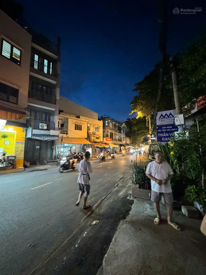 Bán mt trần quang diệu 6 x 30 nỏ hậu giá bán 30 tỷ tl (nhà đang làm thừa kế)