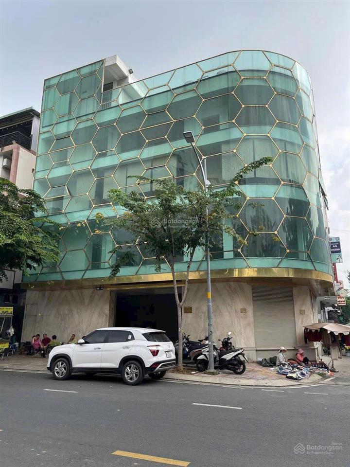 Bán mt trục chính phú nhuân 27 x 45 dtcn 1120m2 giá bán 220 tỷ chốt