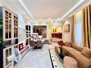 Nhà p.phú nhuận, dtsd 90 m2, 3 tầng, giá bán  5.99tỷ, tặng full nội thất