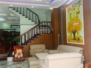 Gần chợ gò vấp và trường đh công nghiệp hẻm rộng  5x10  2 tầng 3 pn giá chỉ 5.x tỷ thương lượng