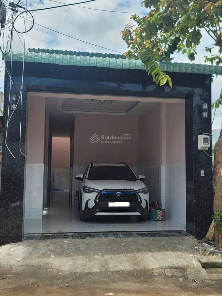 Nhà tân hiệp 5x16= 80m2, 2pn  sổ hồng riêng giá 1 tỷ 270triệu.