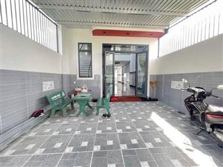 Bán nhà ngộp tại đường hồ thị lai, 2pn, giá 950 triệu, sổ hồng riêng