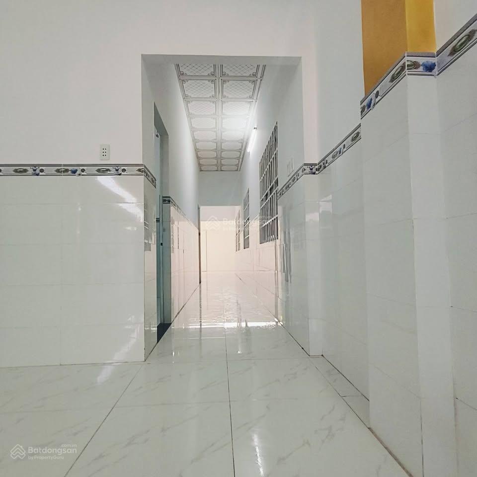Bán gấp nhà 5x30m 150m2, giá 850 triệu, tại trần tử bình, sổ hồng riêng