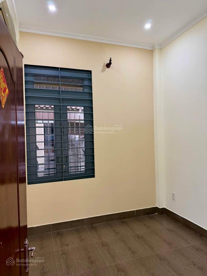 Bán gấp nhà 9x14m= 126m2, giá 850 triệu, đường cây da, sổ hồng riêng