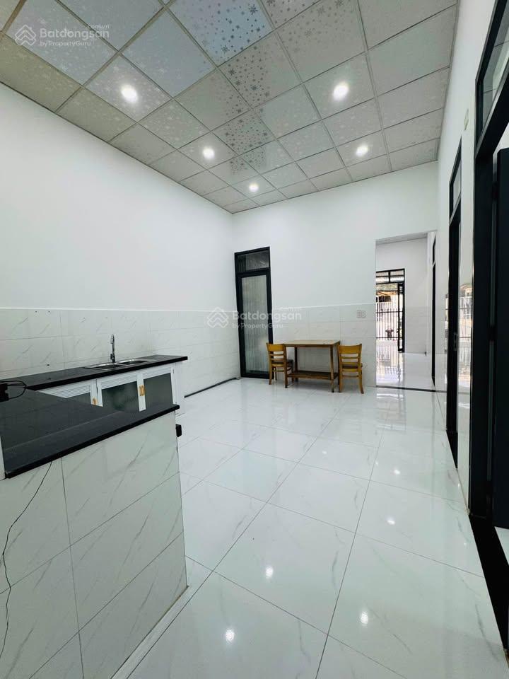 Bán gấp nhà 200m2 7x20m tại gia huỳnh, chỉ 750 triệu, sổ hồng riêng