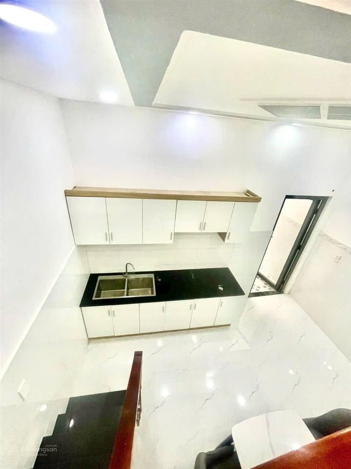 Bán nhà 9x14m = 126m2 bàu gĩa chỉ 850 triệu, sổ hồng riêng