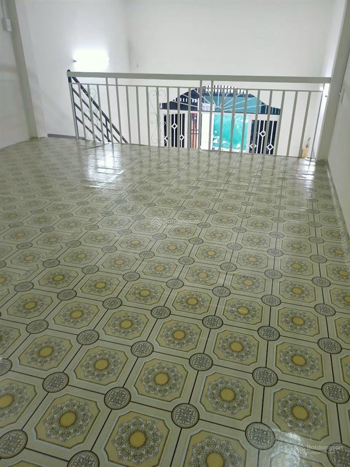 Bán nhà ngộp 9x14= 126m2 tại đường hồ thị lai, giá 1,1 tỷ, sổ hồng riêng