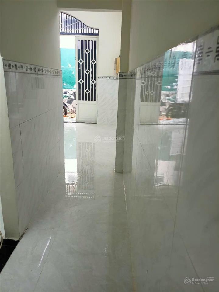 Bán nhà ngộp 9x14= 126m2 tại đường hồ thị lai, giá 1,1 tỷ, sổ hồng riêng