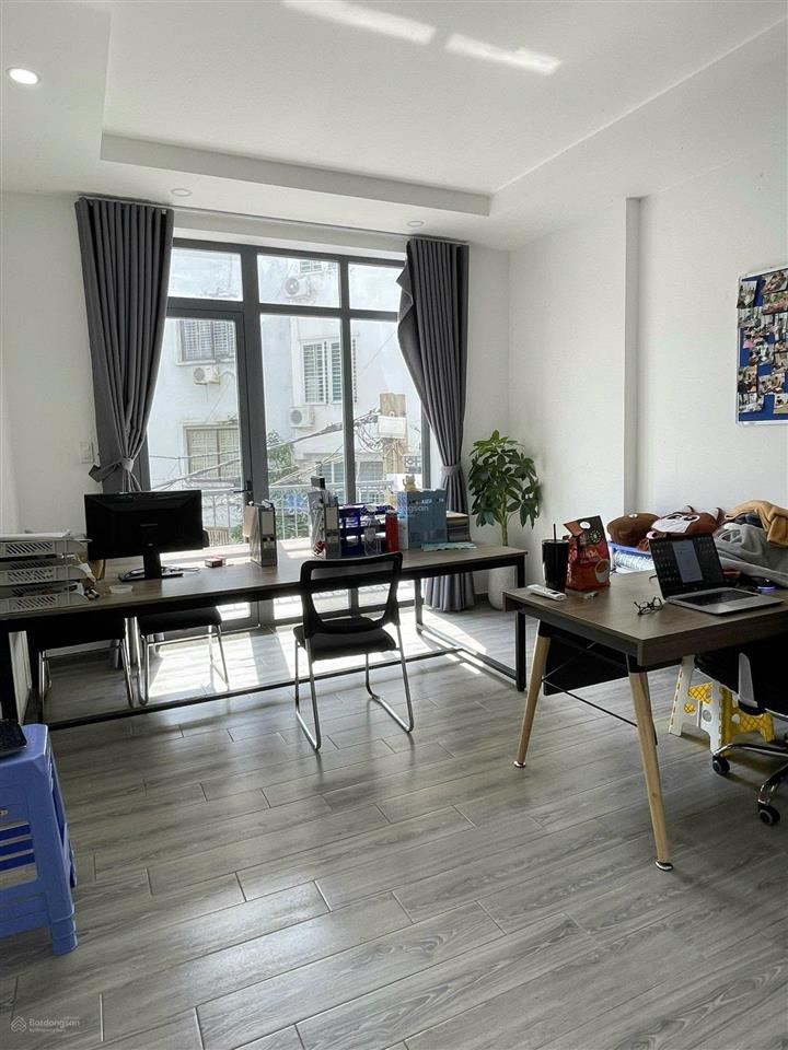 Cho thuê văn phòng giá siêu hời tại nguyễn hữu cảnh, bình thạnh, 5,3 triệu, 28m2  0936 777 ***