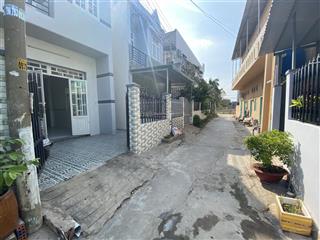 Bán nhà riêng 100m2 chưa tính sau trước 3m và san sau 3m  chính chủ long an