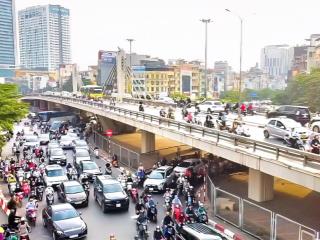 Ngã tư sở 184m 8 tầng 200tr/tháng ô tô đỗ cửa, dòng tiền lớn