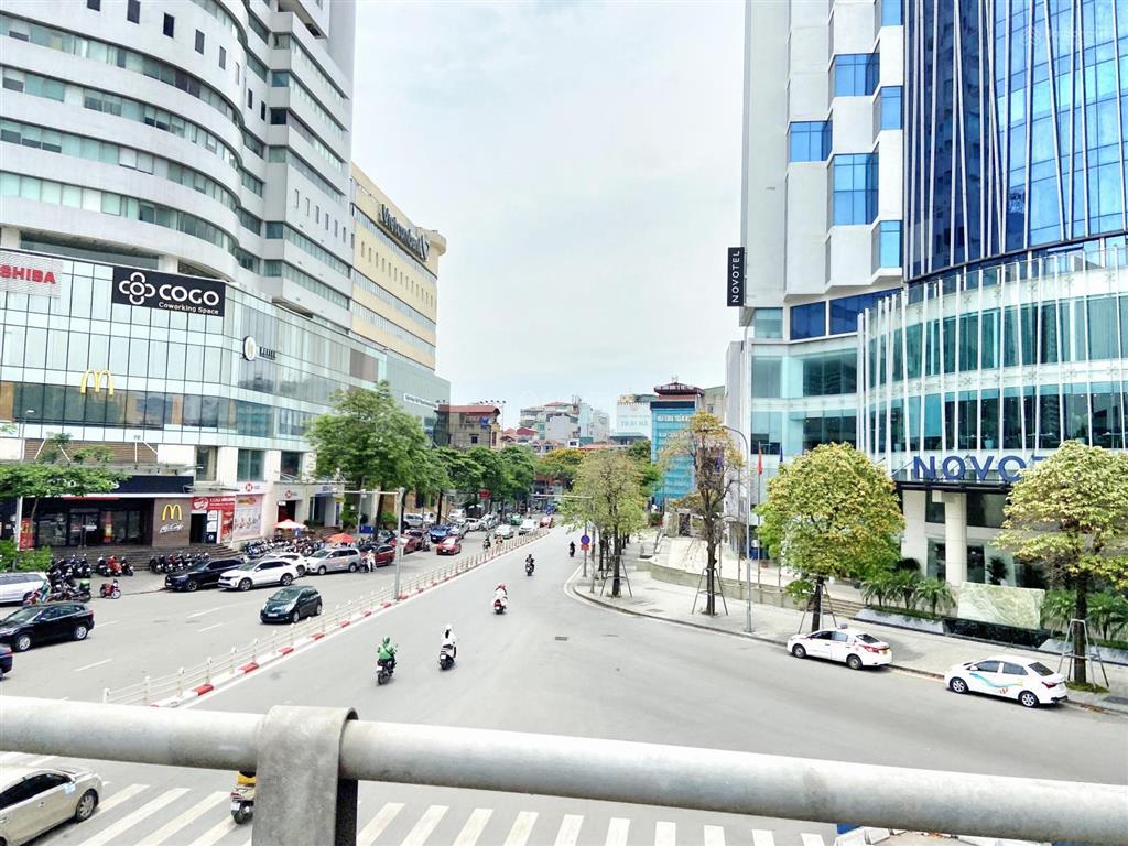Đống đa  250m  68 phòng  ~4.8 tỷ/năm  trung tâm hiếm, dòng tiền khủng