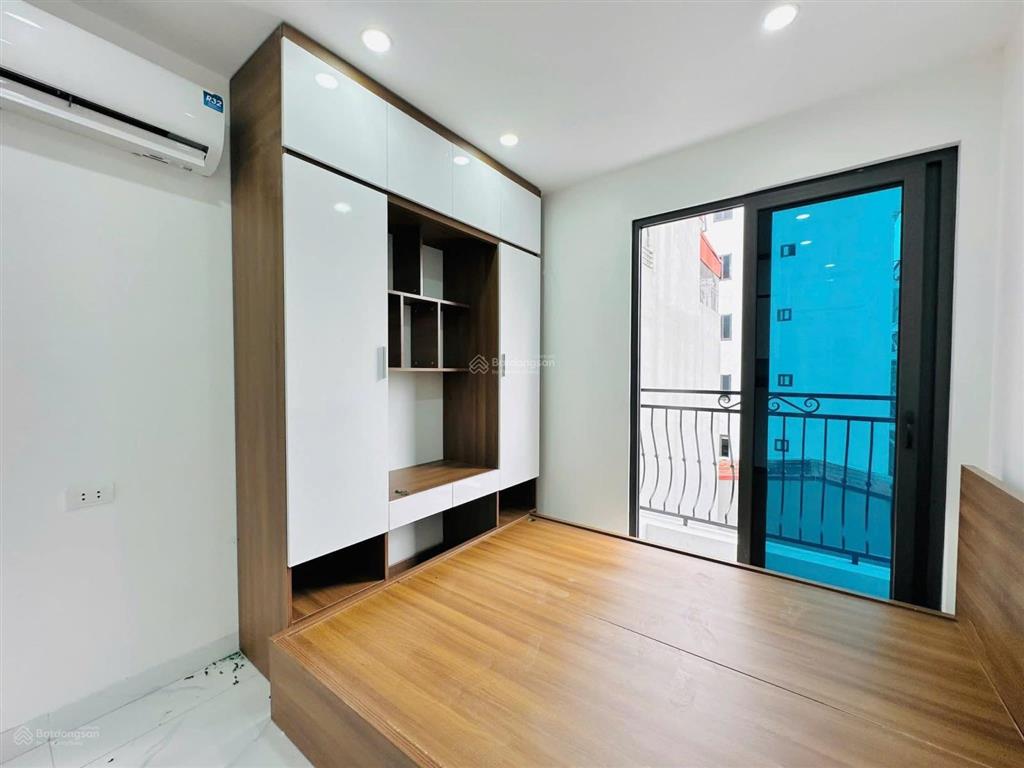 160m  47 phòng  200tr/tháng  cạnh ciputra, dòng tiền khủng