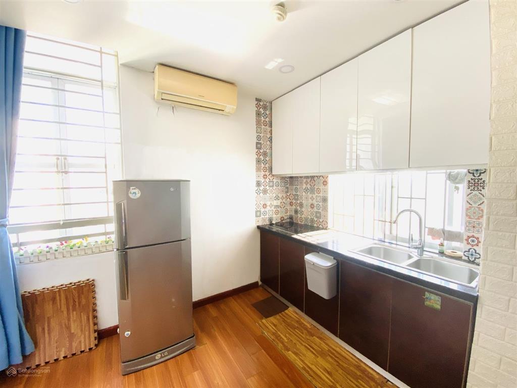 Bán căn hộ 42m² nam trung yên nội thất đẹp, hơn 3 tỷ, ở ngay, đinh núp