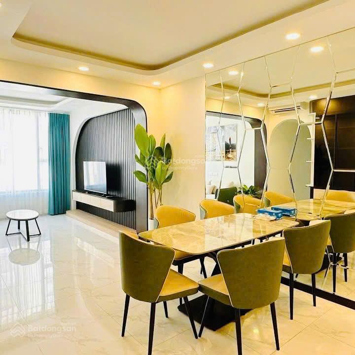 Bán chung cư a14 nam trung yên, 2pn, 62m2, giá 5,3 tỷ full tiện ích trung tâm cầu giấy