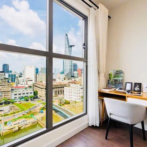 Bán chung cư a14 nam trung yên, 2pn, 62m2, giá 5,3 tỷ full tiện ích trung tâm cầu giấy
