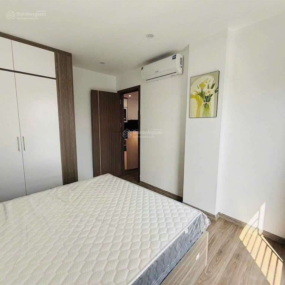 Bán chung cư 50m2 khu đô thị nam trung yên  nhà đẹp đủ nội thất, vị trí trung tâm cầu giấy