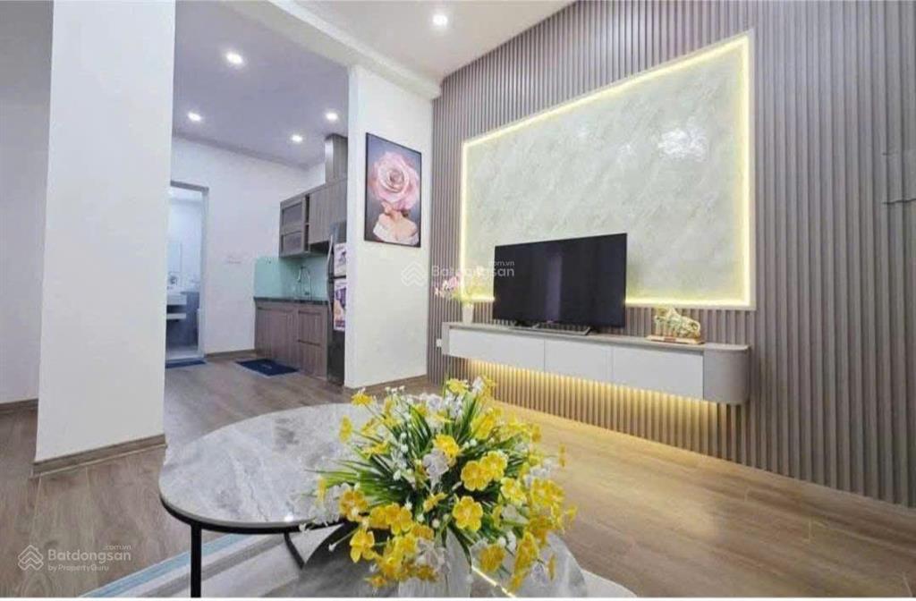 Bán chung cư nam trung yên 43m  hơn 3 tỷ  full nội thất
