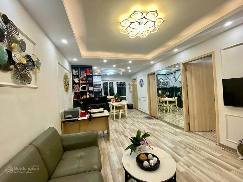 Bán chung cư a14 nam trung yên  căn góc 2 ngủ  full nội thất  giá 5,5 tỷ