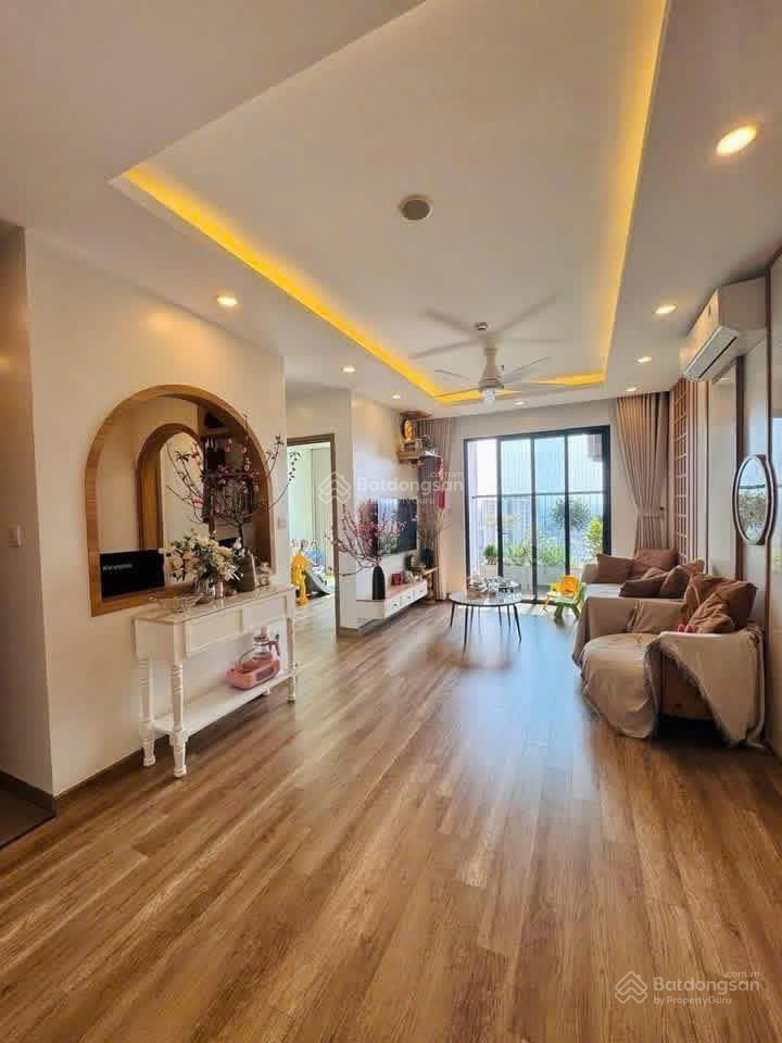 Bán chung cư a14 nam trung yên  2 ngủ  54m  full nội thất  giá 5,4 tỷ  căn góc