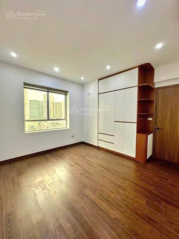 Bán chung cư nam trung yên 3 phòng ngủ 70m giá 6,2 tỷ