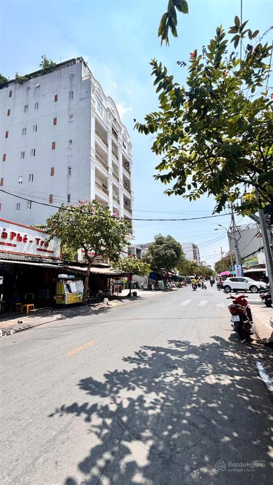 Bán nhà ngay sát trần não, an khánh  dt 9x18m  hầm 5 tầng  giá 25 tỷ