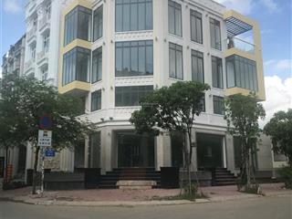 Bán toà nhà góc 2 mặt tiền nguyễn trã, quận 5  dt 6x18m  6 tầng  giá 33 tỷ