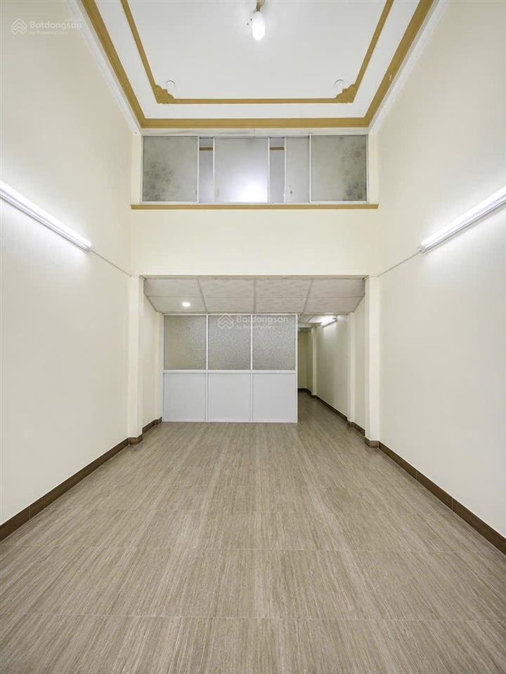 Mặt tiền đất thánh  tân bình  ngang 4.7m x 28m hiếm  112m  21.5 tỷ