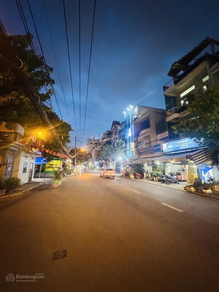 Mặt tiền nguyễn minh hoàng  k300  c18  đất  ngang 5.2m, sâu 20.5m, giá nhỉnh 20 tỷ