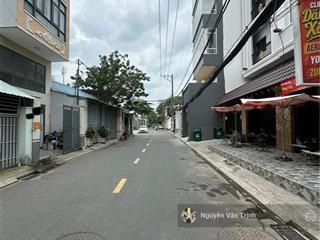 Mặt tiền kinh doanh  ngã tư lạc long quân 80m 3 tầng chỉ hơn 11 tỷ