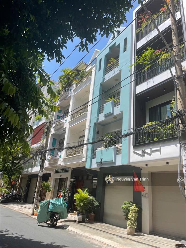 Mặt tiền nguyễn hồng đào khu bàu cát 4 tầng  4x18  giá 18 tỷ