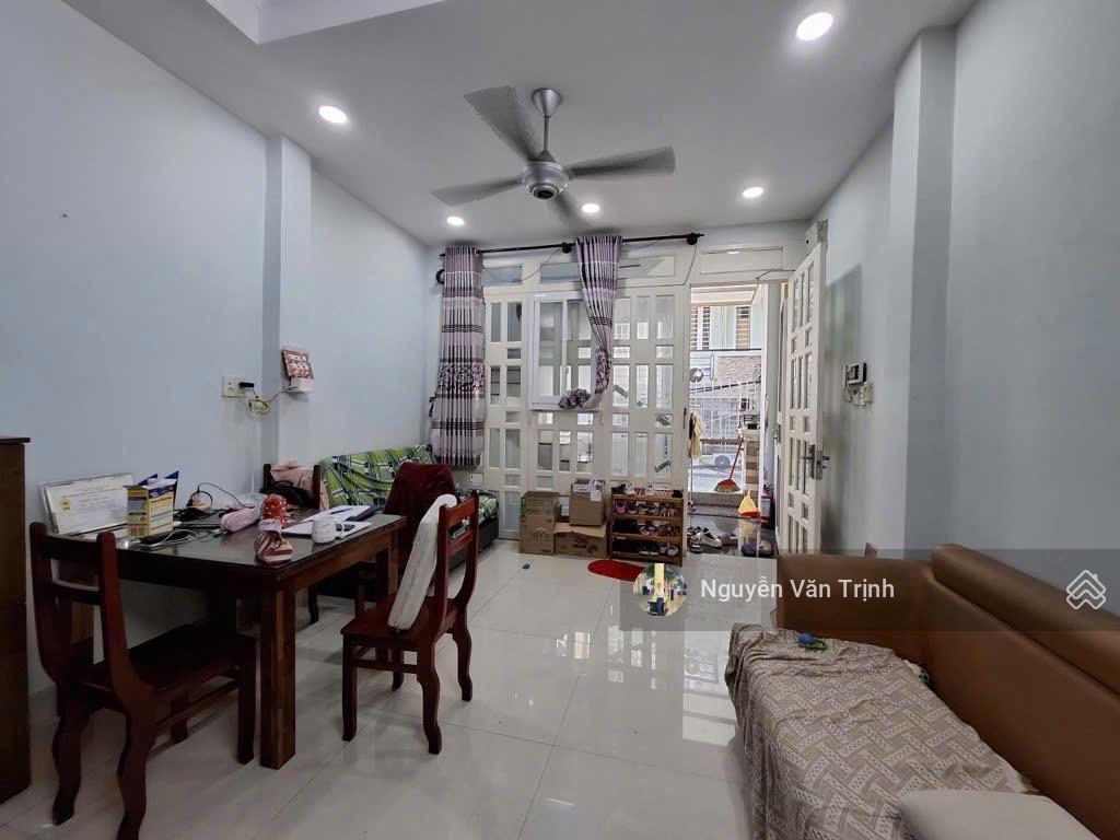 Hxh cộng hòa, tòa căn hộ dịch vụ, 4 tầng, 4x18.5m, giá 11.8 tỷ