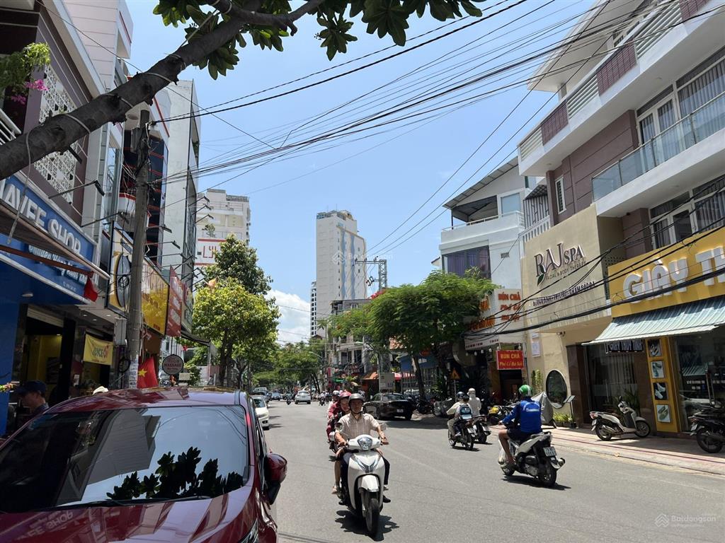 Cho thuê nhà mặt tiền 4 tầng  đường tô hiến thành  khu phố hàn nha trang.