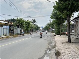 Nhà mặt tiền nguyễn văn bứa . xuân thới sơn. hóc môn.ngang 8m, sử dụng 220m2 .