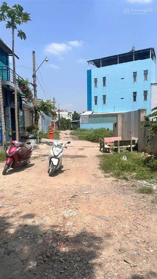 Đất gần 150m2, ngang 6m. sát đường tô ký. hóc môn.