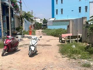 Đất gần 150m2, ngang 6m. sát đường tô ký. hóc môn.