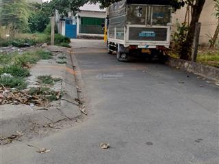 Nhà vườn cũ 250m2, phù hợp cải tạo làm biệt thự, kho xưởng. đường xe tải