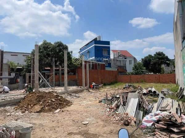 Đất thổ cư gần 300m2. gần ql22. đường xe tải