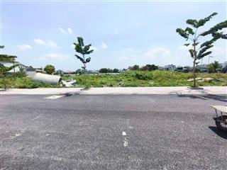 Đất khu dân cư sát chợ hóc môn. đường 10m, diện tích hơn 100m²