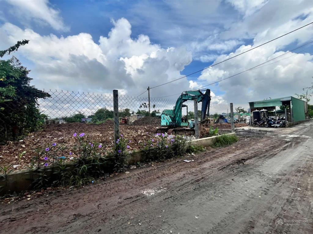 Đất thổ cư 200m2, đường xe tải. gần phan văn hớn, bà điểm 4