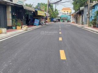 Đất sát ủy ban xuân thới sơn ngang 6m dài gần 20m, đường 5m. giá 3 tỷ 490