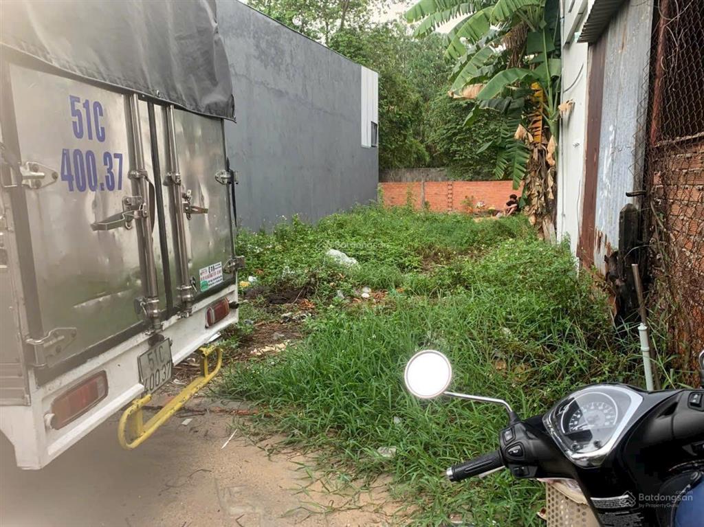 Đất tân hiệp 120m2 đường xe tải, ko mồ mã