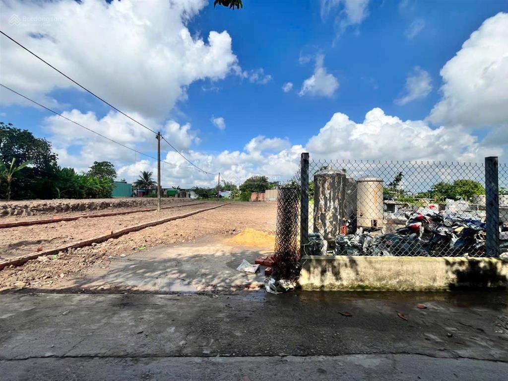 Đất thổ cư 200m2, đường xe tải, gần phan văn hớn