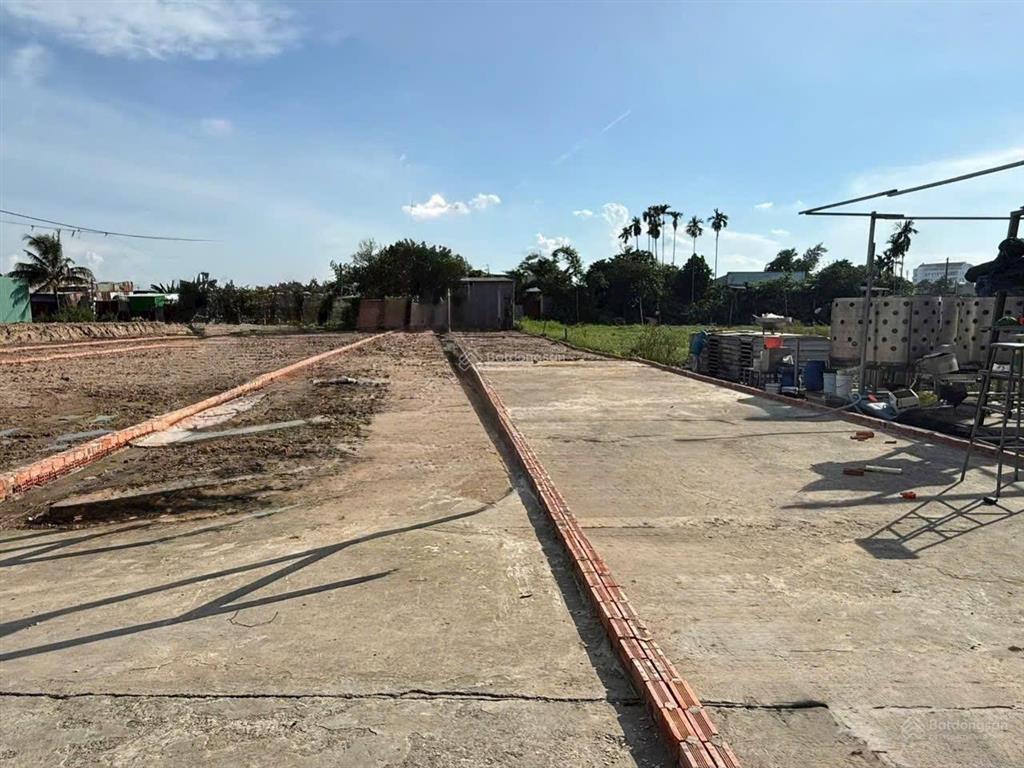 Đất thổ cư 200m2, đường xe tải, gần phan văn hớn