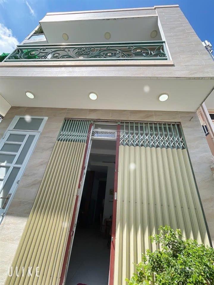 Nhà 5,5x17m  dt 84m2  hẻm rộng 4m  đoàn văn bơ  sổ hoàn công  quận 4  7,6 tỷ